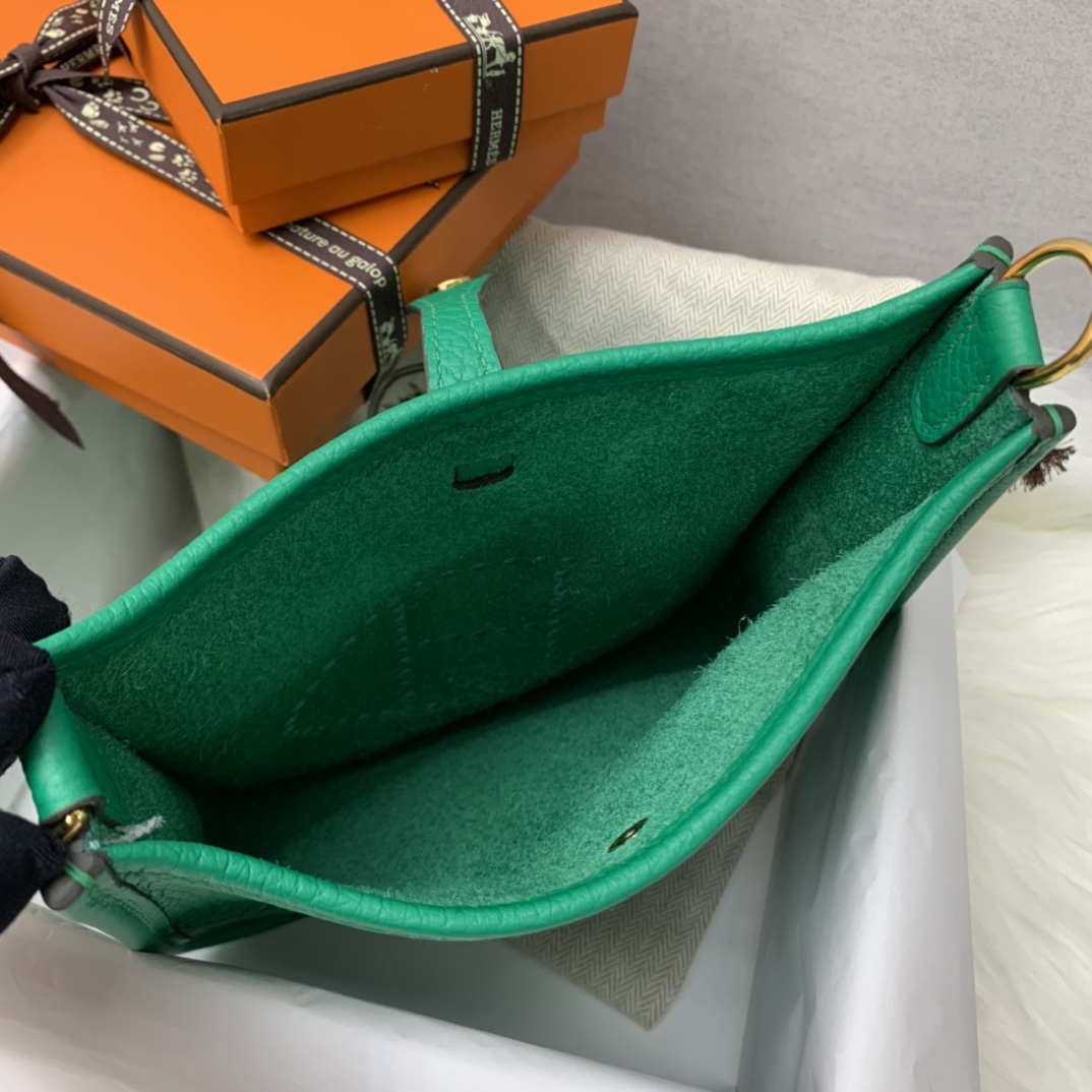 에르메스 미니 에블린16 베르자드 금장 끌레망스 가죽